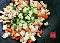 菠萝鸡丁炒饭的做法图解6