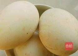 枸杞尖炒鹅蛋的做法图解1