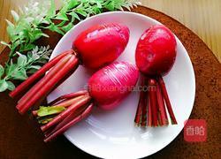 凉拌红皮萝卜的做法图解1