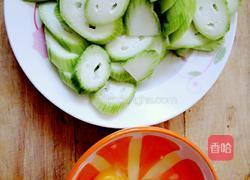 宝宝馄钝（2）——丝瓜鸡蛋馄钝的做法图解1