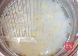 冰糖银耳红枣羹的做法图解2