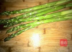 瘦肉鲜虾炒青芦笋的做法图解1