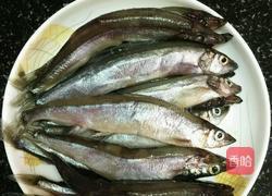 烤多春鱼的做法图解1