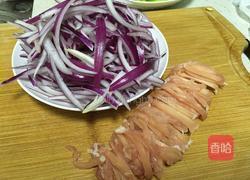 洋葱炒肉丝的做法图解2