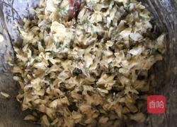 槐花雞蛋餅的做法圖解3