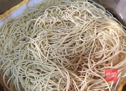 蒜香四季豆拌面的做法图解3