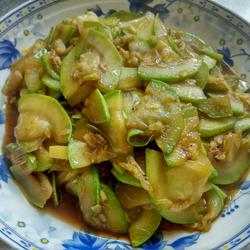西葫芦炒虾皮的做法[图]