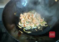 芹菜炒虾仁的做法图解8