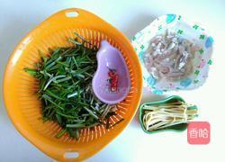野蒜百叶炒咸肉丝的做法图解1
