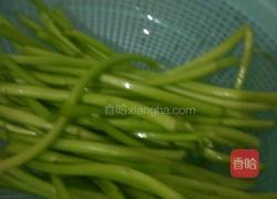 酸辣空心菜梗的做法图解1