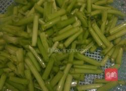 酸辣空心菜梗的做法图解2