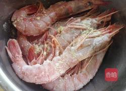 茄汁油焖虾的做法图解3