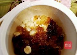 桃胶银耳莲子糖水的做法图解4