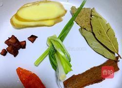 五香卤五花肉的做法图解1