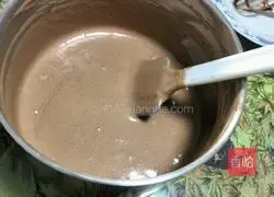 Cocoa Chiffon Cake 8-Inch Recipe Illustration 13