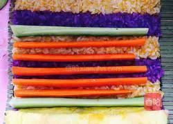 Illustration of how to make shrimp sushi 5