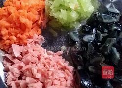 家菜*五彩蒸蛋膏的做法图解2