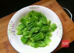 苦瓜炒肉片的做法图解5