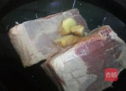 回锅肉的做法图解1