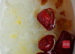 雪莲子桃胶银耳汤的做法图解3