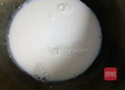 超简单鸡蛋牛奶布丁的做法图解2