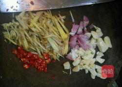 爆炒干鱼子的做法图解2