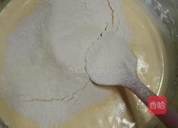 老式鸡蛋糕的做法图解3