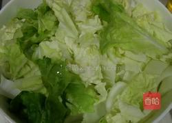 素炒大白菜的做法图解1