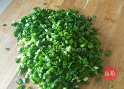 韮菜肉杂粮包的做法图解1