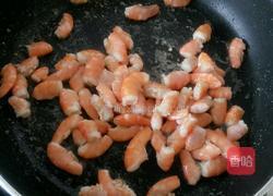 青椒炒虾段的做法图解3