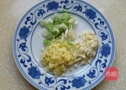 荷塘小炒的做法图解2