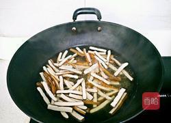 芹菜炒香干的做法图解3