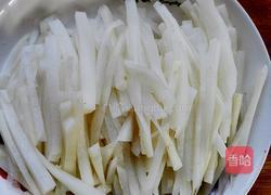 白萝卜丝炒黄豆的做法图解2