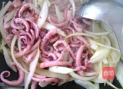 鱿鱼须炒洋葱的做法图解4