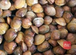 蚬子汤的做法图解1