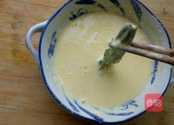 炸香椿鱼儿的做法图解4