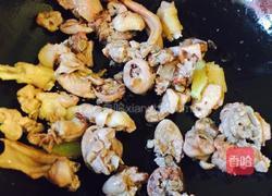 啤酒烧鸭的做法图解1