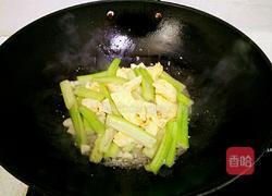 丝瓜炒鸡蛋的做法图解9