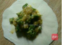 韭菜肉水饺的做法图解4