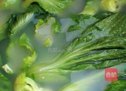 蚝油汁淋芥菜的做法图解1