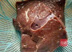 尖椒炒猪肝的做法图解1