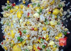 菠萝炒饭的做法图解15