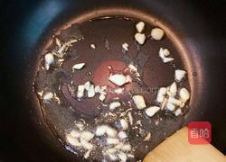 虾仁蒜苔杂炒的做法图解5