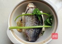 鲫鱼豆腐的做法图解12