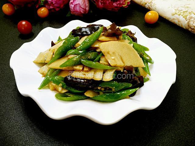 尖椒炒春笋