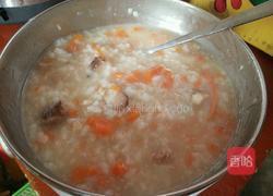 香菇瘦肉粥的做法图解3