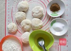自做发面小饼的做法图解2