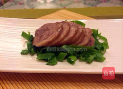 秘制酱肘子卷的做法图解13