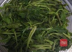 香椿鸡蛋的做法图解2