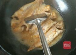 煎金线鱼的做法图解3